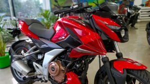 सिर्फ ₹39,000 की सस्ती कीमत पर खरीदे स्टाइलिश लुक और धासू इंजन वाला Bajaj Pulsar N250 बाइक, जल्दी करे